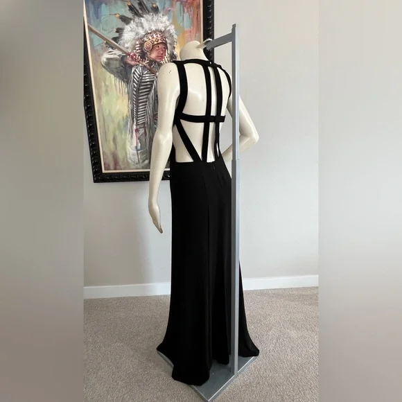 BCBGMAXAZRIA Angelinah Contrast Cutout Gown – Size 2 - Picture 10 of 15